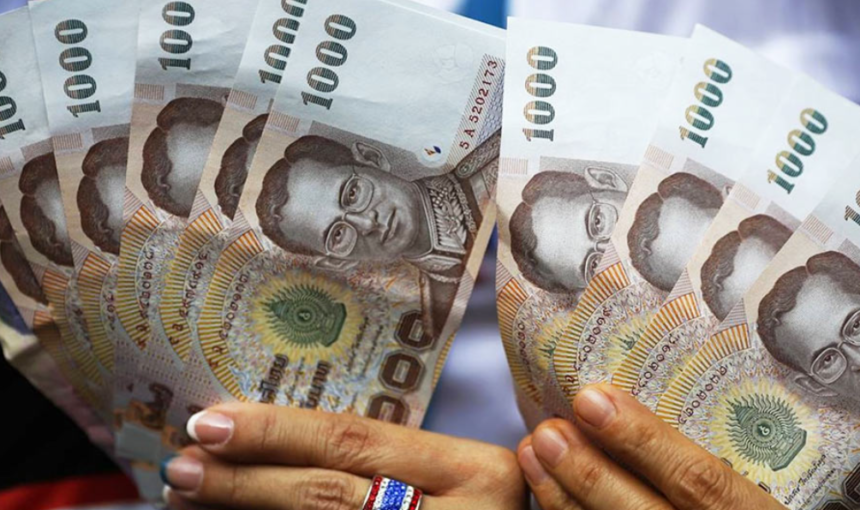 Thailand Currency & Money Tips: Complete Guide for Tourists (2026)